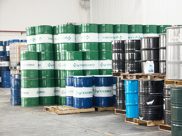 水泥行業(yè)的破碎機該如何選取潤滑脂？